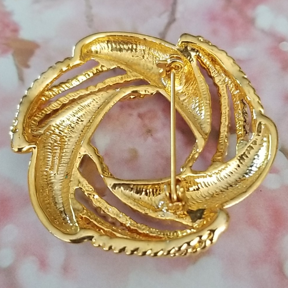 Vintage Mid Century Goldtone Rope Design Wreath Brooch Pin - Picture 11 of 15